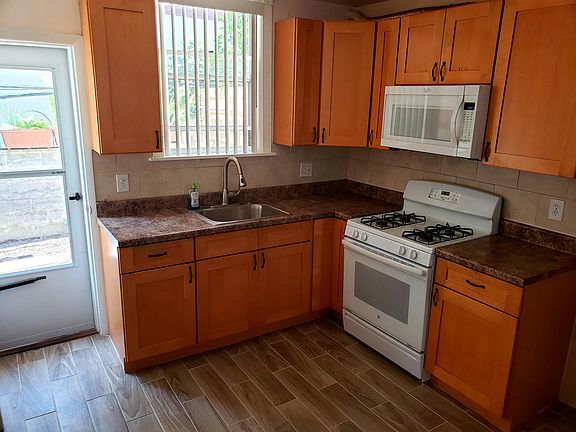 3rd image of 1308 McKean St