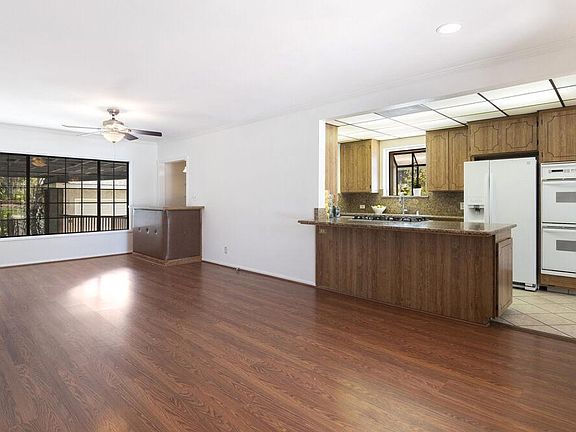 3rd image of 8018 Stewart Ave