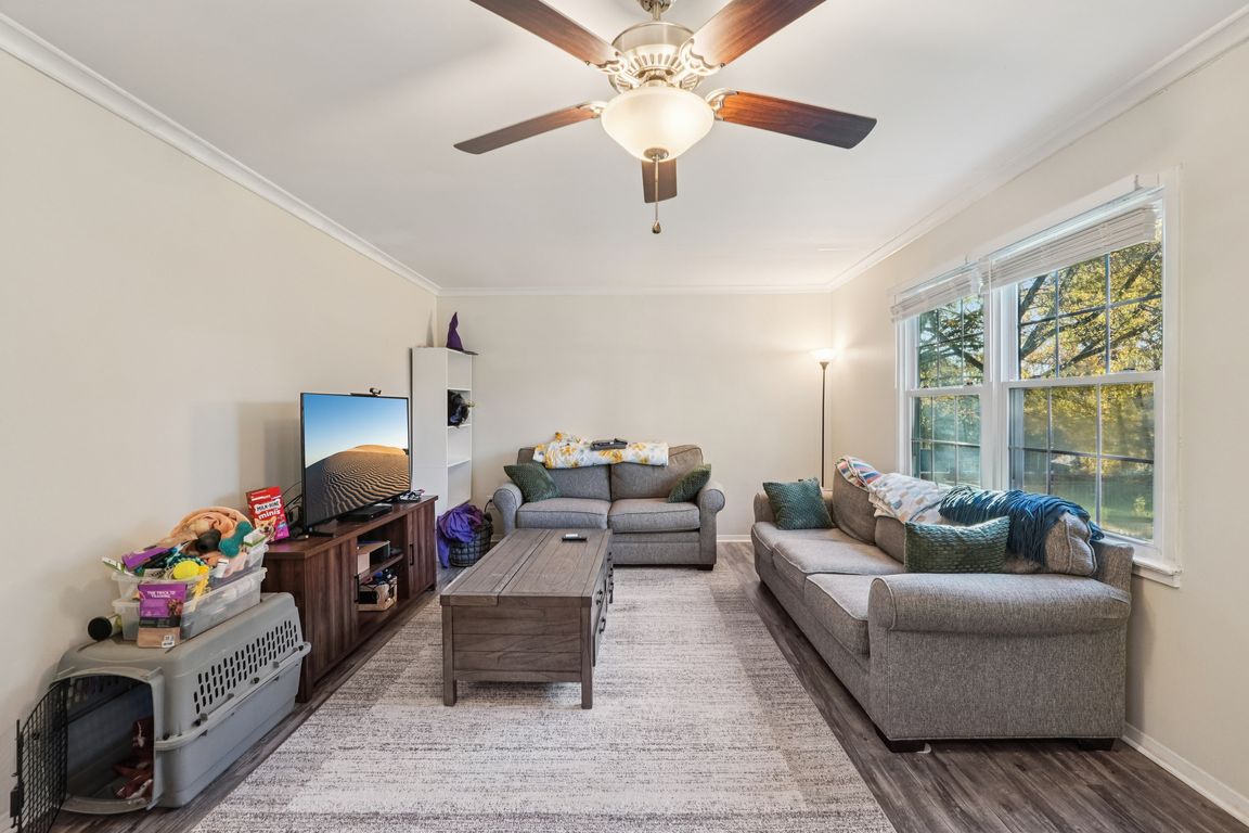 next background image