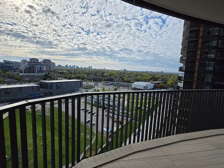 18 Esther Shiner Blvd #1603 — Photo 23