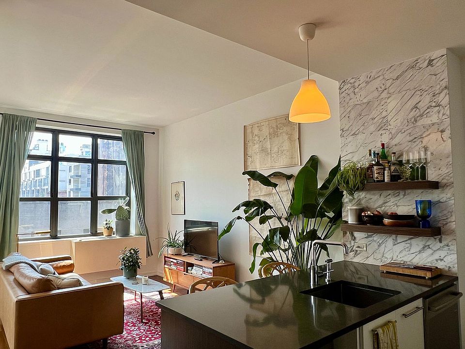 1st image of 80 Metropolitan Ave APT 4C