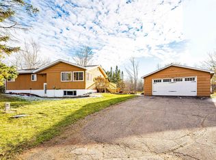3852 W Beyer Rd, Duluth, MN 55803
