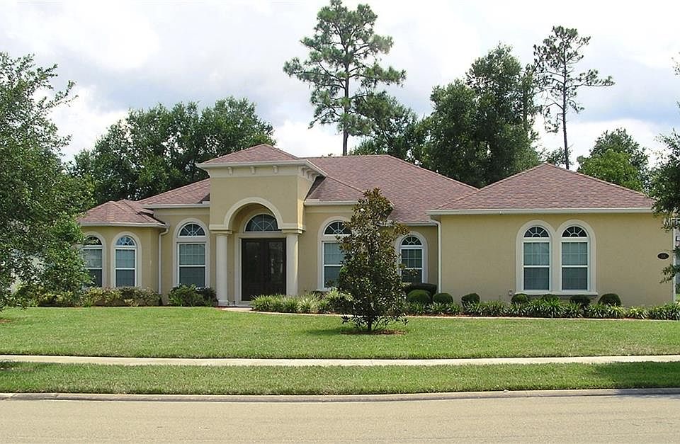 1st image of 106 Wisteria Ln