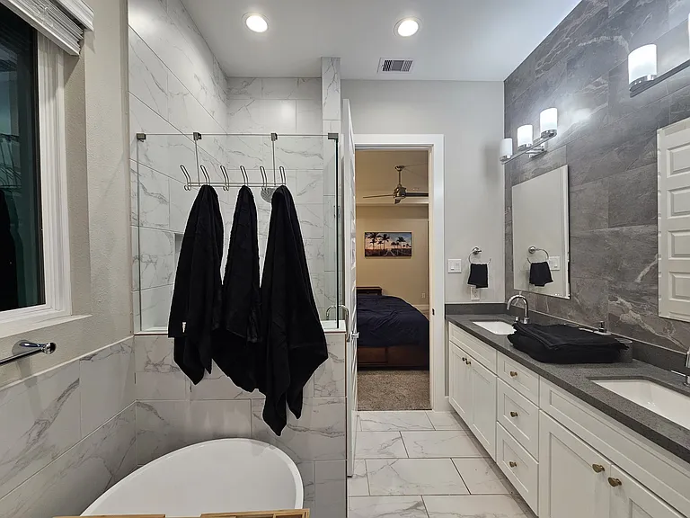 9414 Campbell Rd — Photo 25