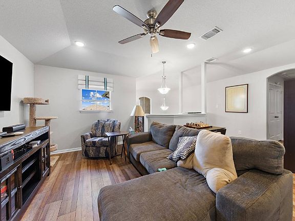 3rd image of 3612 Aubree Katherine Dr