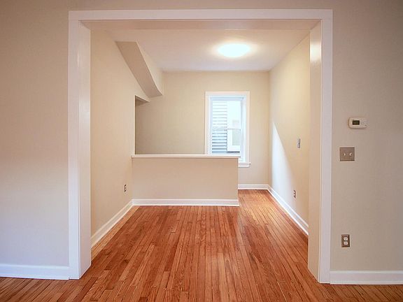 reading or music nook, access to lower level