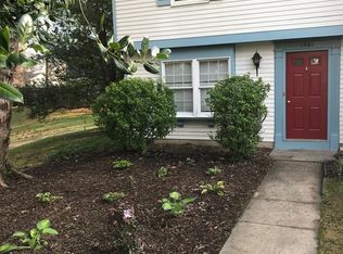1561 Bennington Woods Ct, Reston, VA 20194