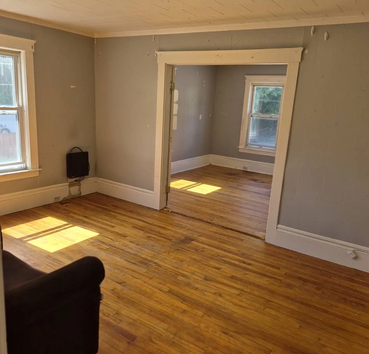 3 bed, 1000 sqft, $1,975 — Photo 3