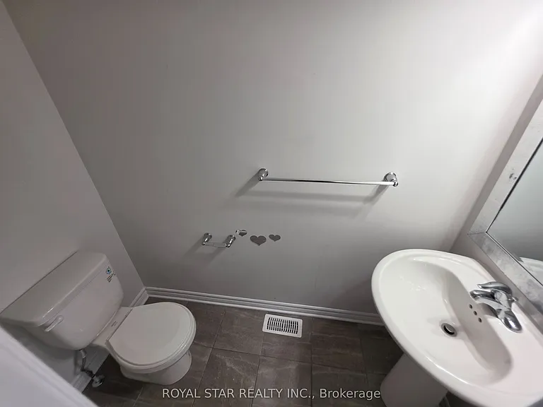 320 Grackle St — Photo 8