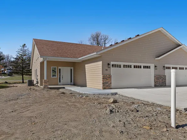 16 Augusta Place St, Owatonna, MN 55060