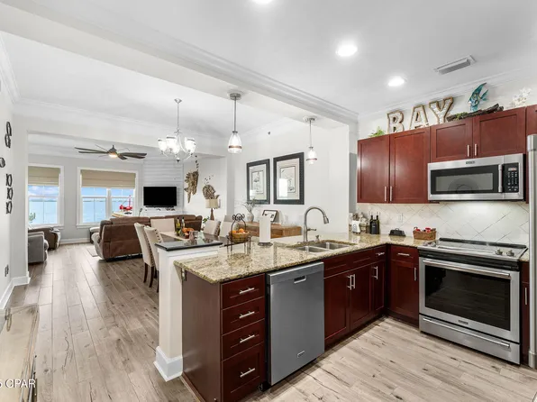 3001 10th St #202, Panama City, FL 32401