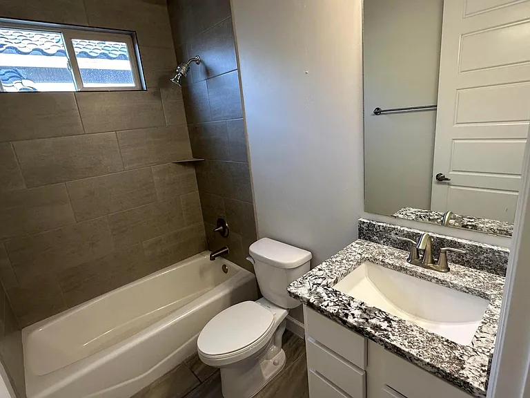 5236 Bullseye Rd NE — Photo 20