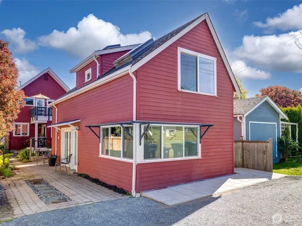 5623 Kirkwood Place N #1, Seattle, WA 98103