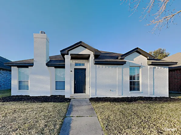 2705 Hidden Springs Dr, Mesquite, TX 75181