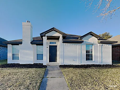 2705 Hidden Springs Dr Photo 1