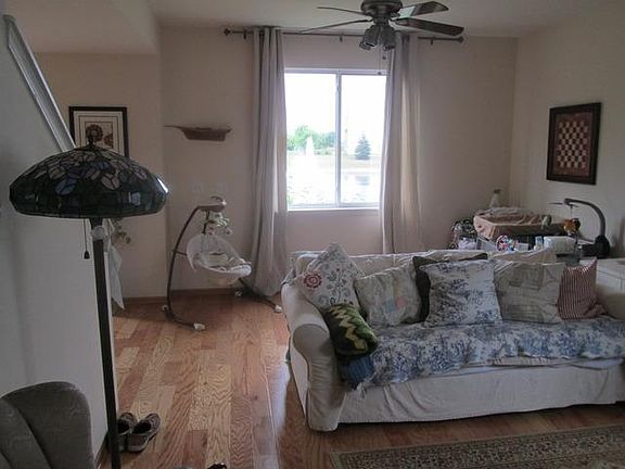 4th image of 3113 W Gloria Ln