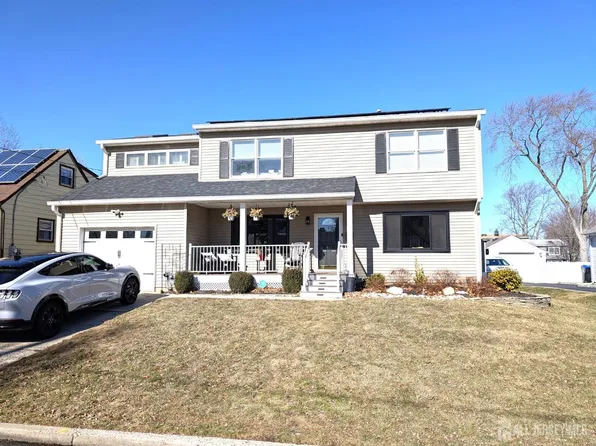 40 Green Acres Ave, East Brunswick, NJ 08816
