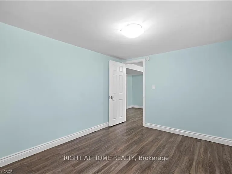 134 Victor Blvd #LOWER LEVEL — Photo 7