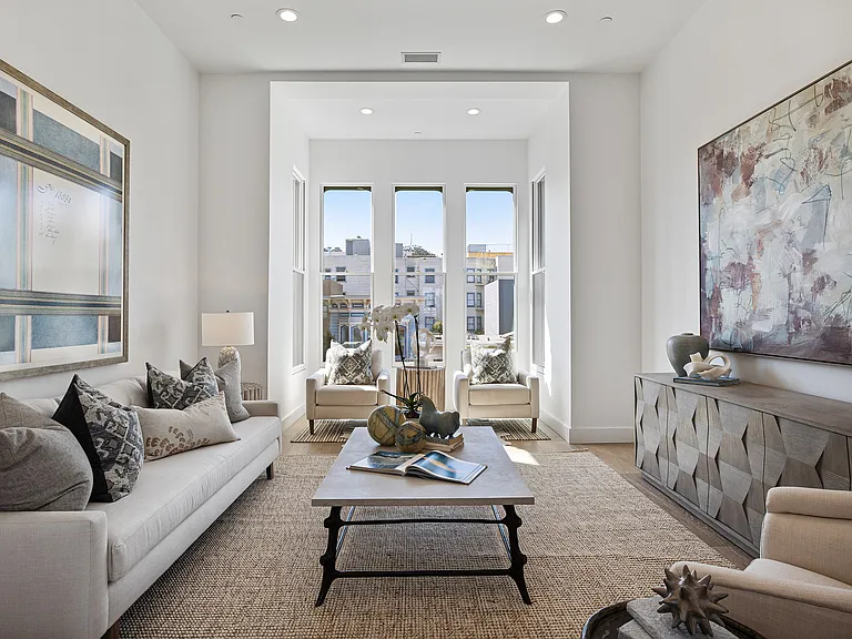 1502 Golden Gate Ave — Photo 5