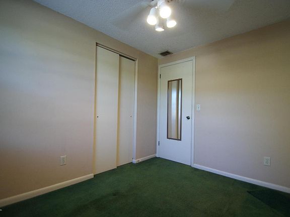4th image of 11624 Cape Horn Ave