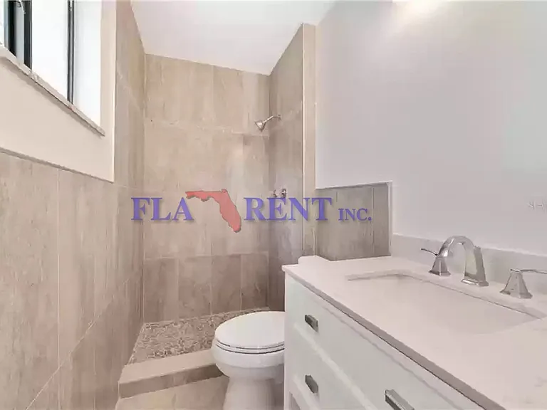 315 San Miguel St — Photo 9