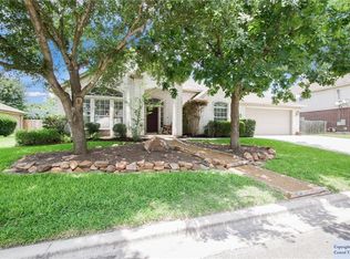 1121 Rivertree Dr, New Braunfels, TX 78130