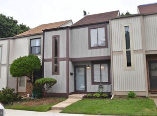 9 Helmsman Ct, Baltimore, MD 21221