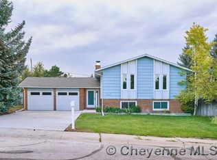 730 Ridgeland St, Cheyenne, WY 82009