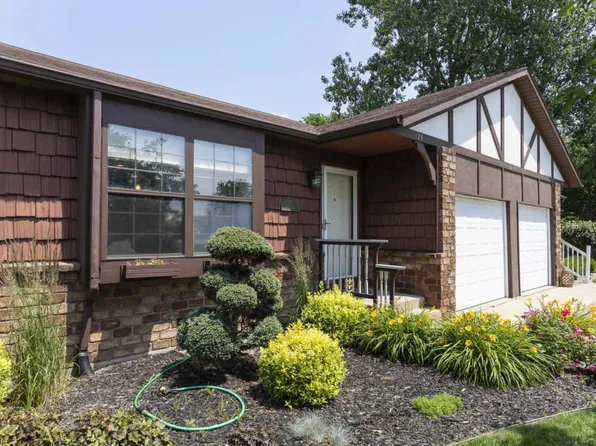 125 Clark St NW, Sparta, MI 49345