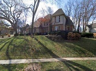 11009 W 120th Ter, Overland Park, KS 66213