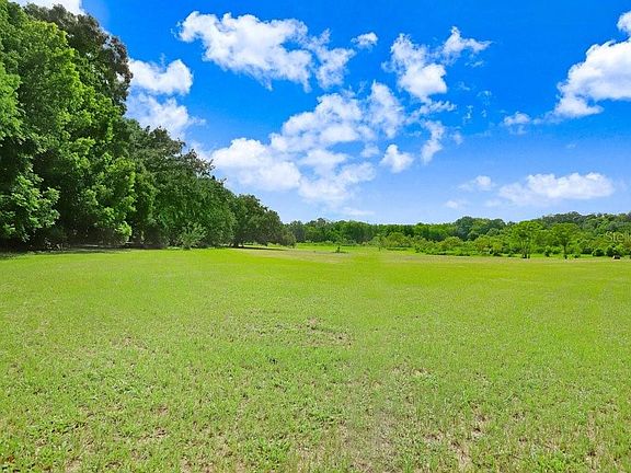 3rd image of 37352 Trilby Rd