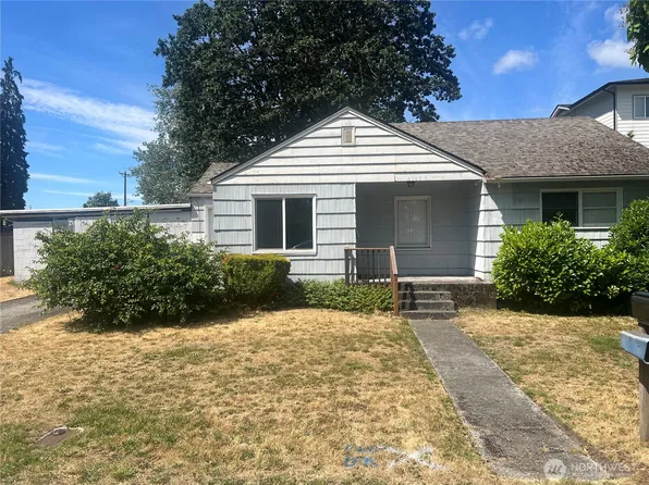 6107 99th Street SW, Lakewood, WA 98499
