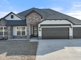 1241 Red Maple St, Centerton, AR 72719