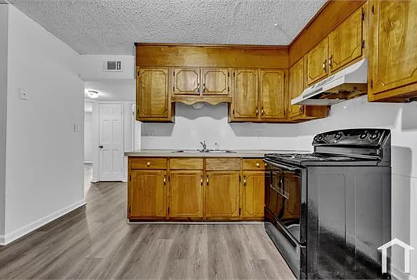 521 16th St SW #523 — Photo 11