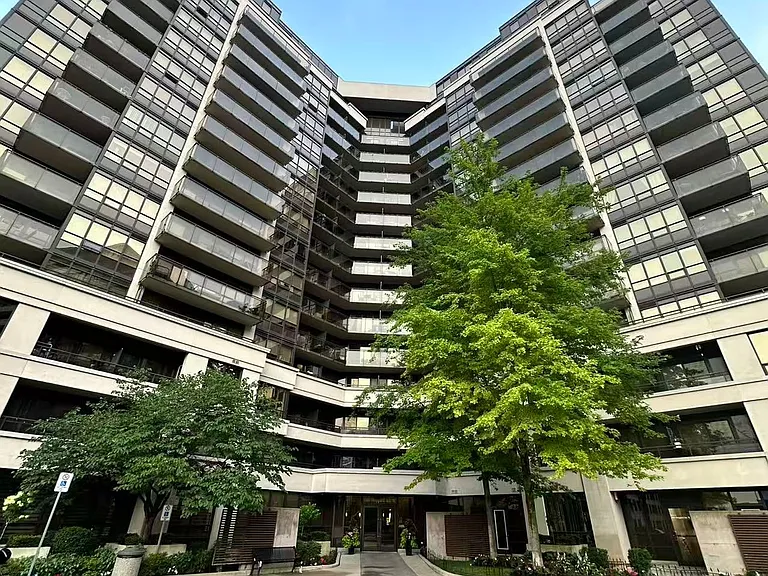1060 Sheppard Ave W #1206 — Photo 2