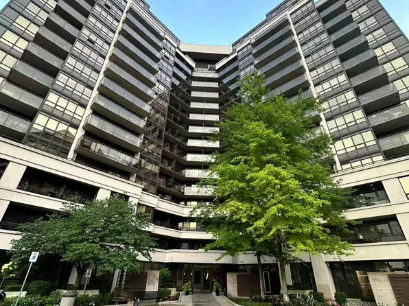 1060 Sheppard Ave W, Toronto, ON