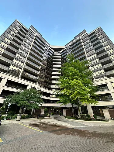 1060 Sheppard Ave W Photo 1