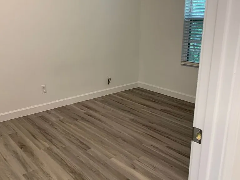 695 Douglas Dr #A — Photo 10