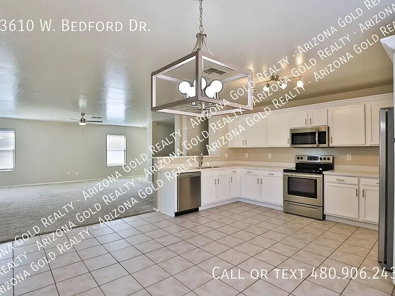 43610 W Bedford Dr — Photo 11