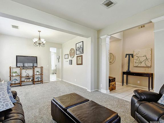 5th image of 2619 Cove Trail