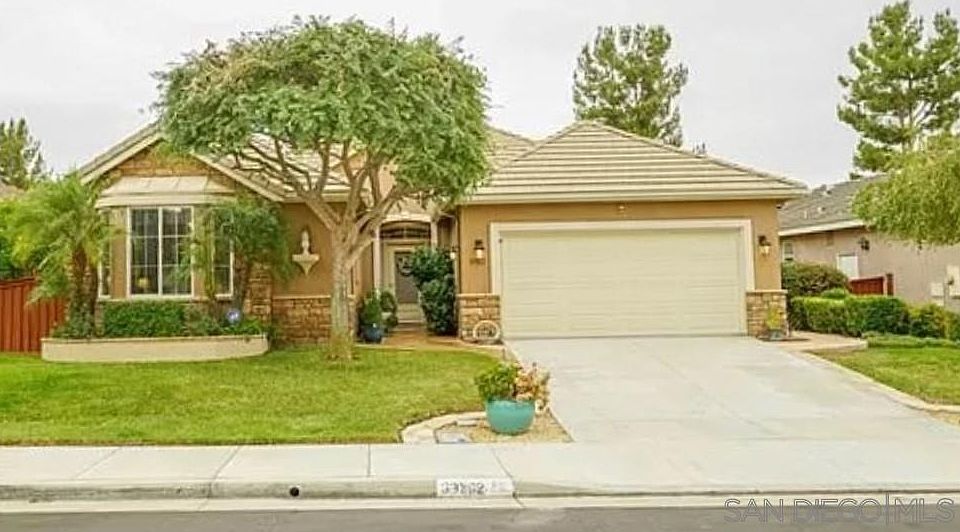 1st image of 39382 Silver Oak Cir