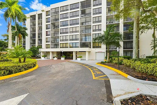 5951 Wellesley Park Dr #304 Photo 1