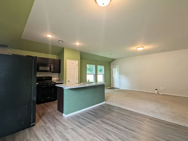 834 Highgarden Cir — Photo 6