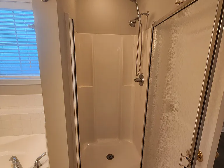 1710 Renwick Dr #204 — Photo 41