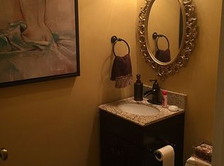 172 Hickory Hill Rd, Philadelphia, PA 19154