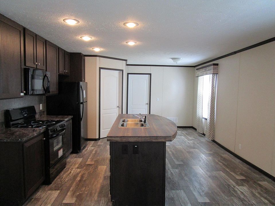 1st image of 4050 Hickory Trl E