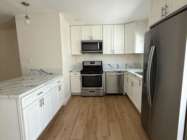 4527-4535 63rd St #4529