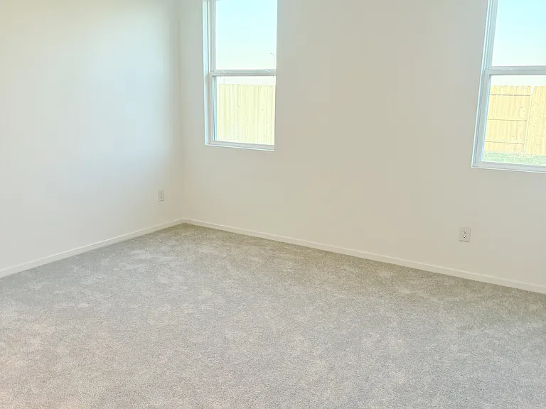 6814 Dutch Iris Dr — Photo 25