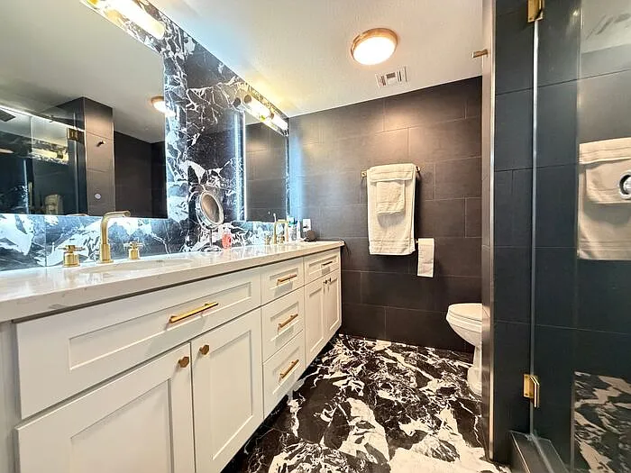 205 E Harmon Ave #1010 — Photo 5