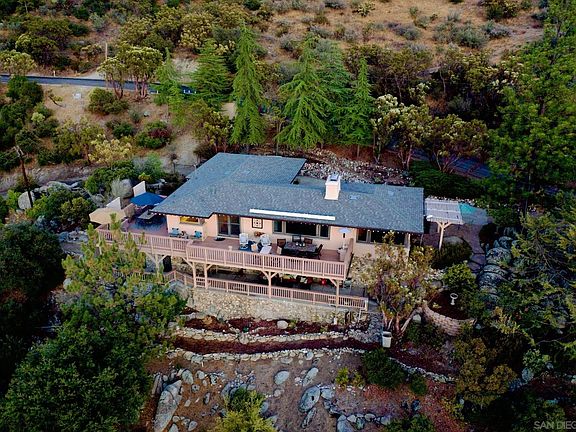 4th image of 32800 Camino Ortega